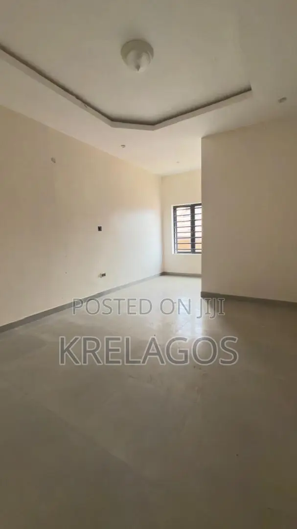 4bdrm Duplex in Ikate for sale