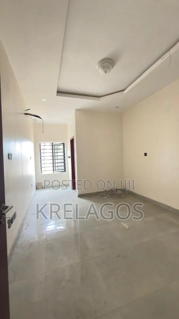 4bdrm Duplex in Ikate for sale