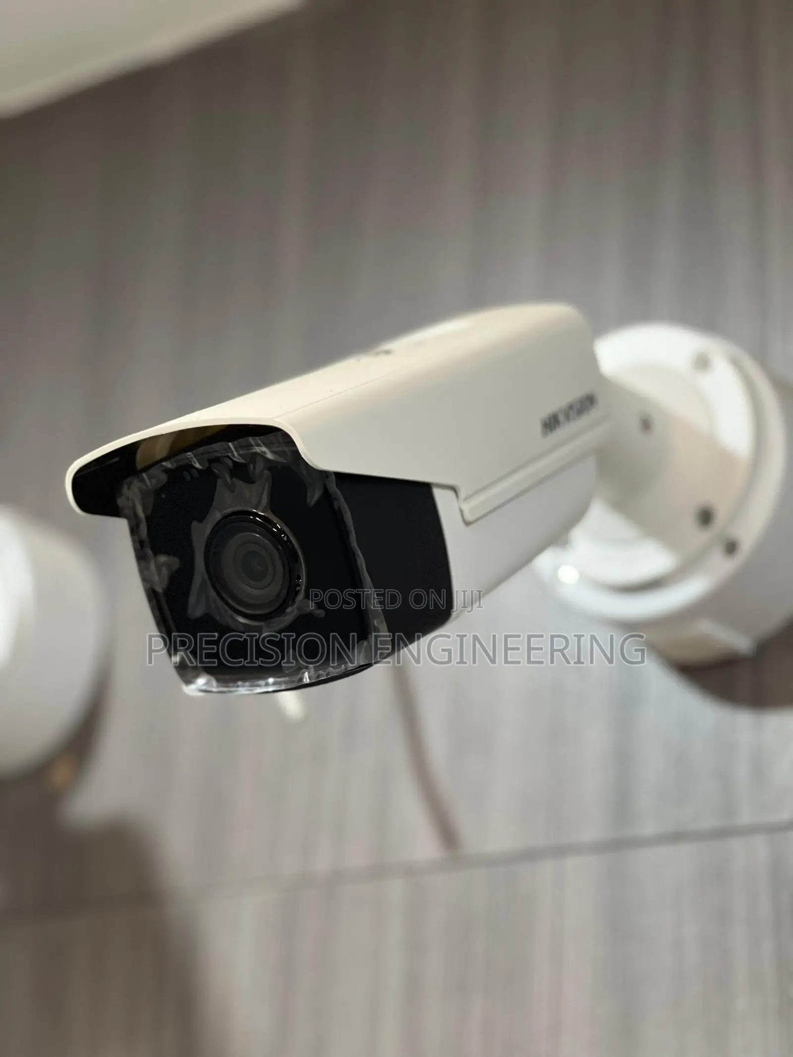 Ds-2cd2t87g3-lis2uy/Srb 8mp Hybrid Light Colorvu Bullet Network Camera