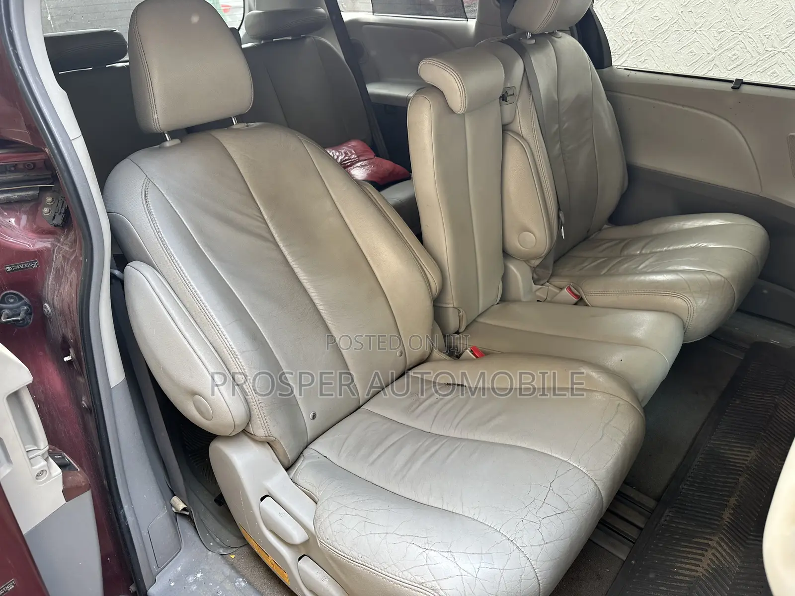 Toyota Sienna XLE 8 Passenger 2012 Red