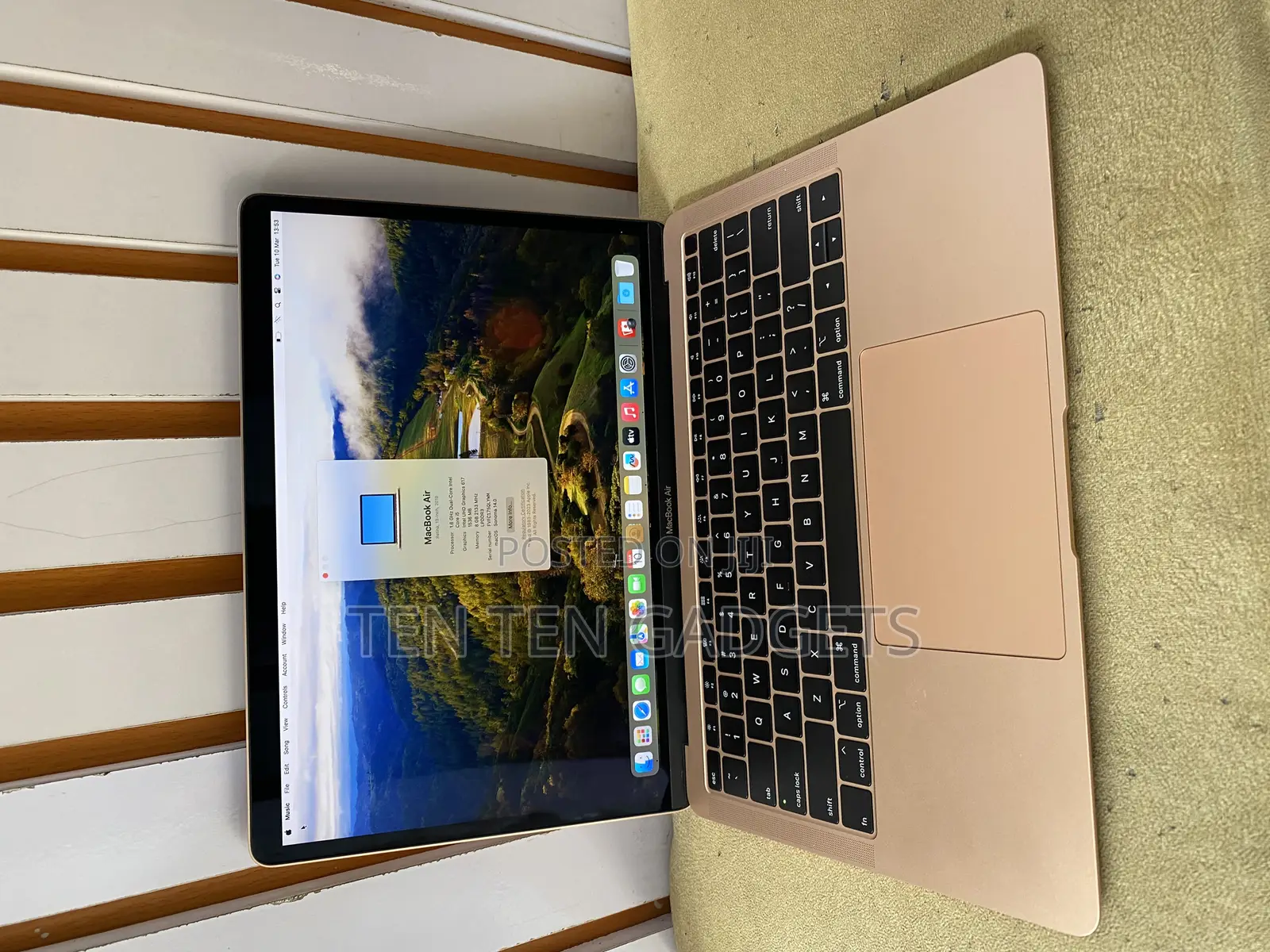 Laptop Apple MacBook Air 2018 8GB Intel Core i5 SSD 256GB
