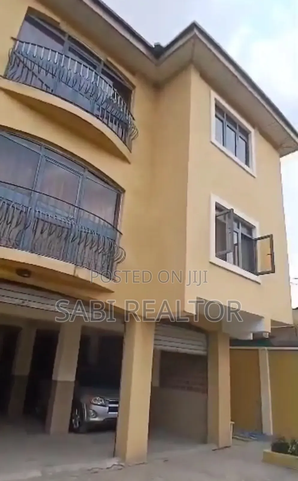 Furnished 3bdrm Block of Flats in Pedro, Igando / Ikotun/Igando
