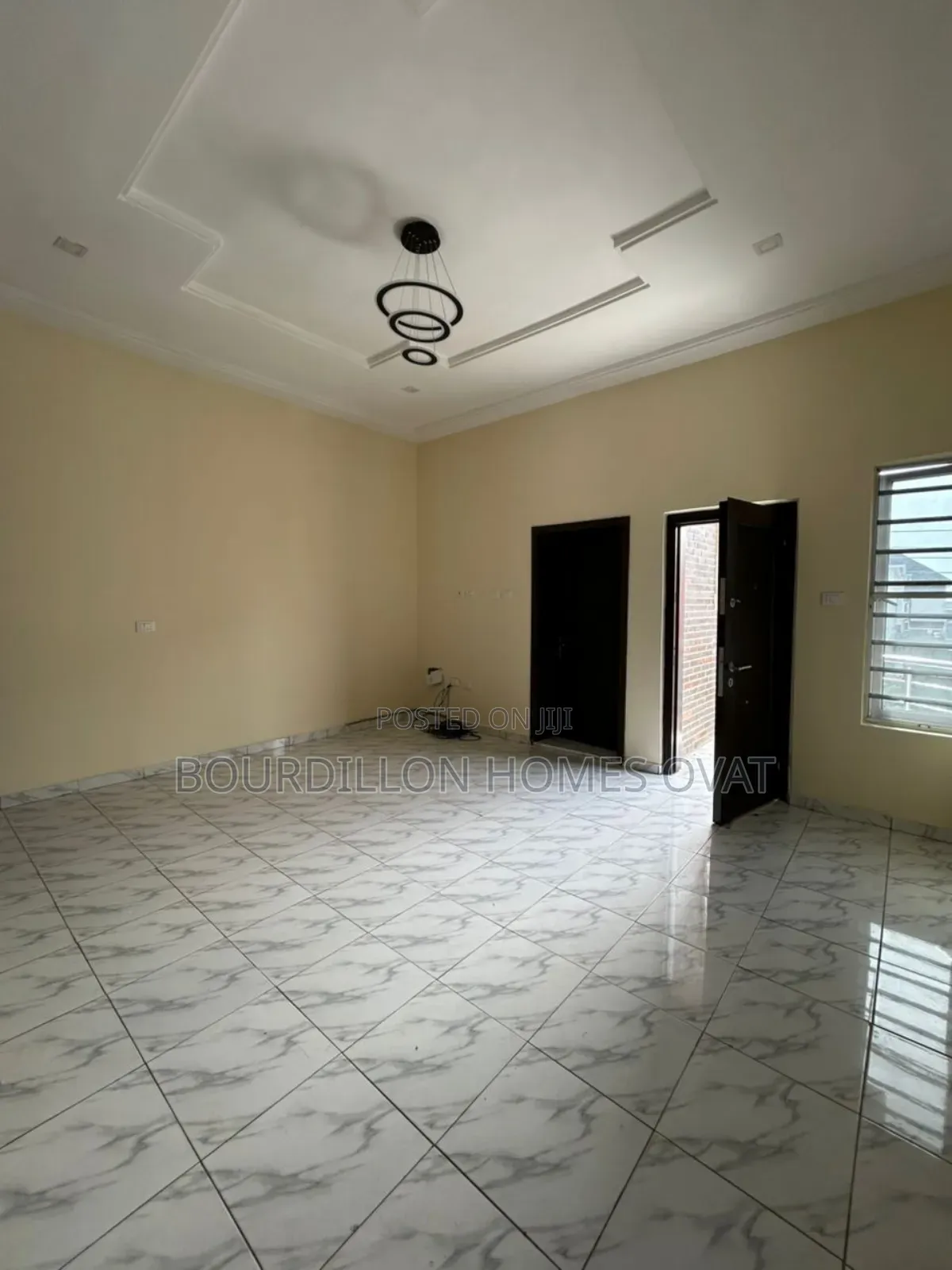 4bdrm Duplex in Ologolo Lekki Lagos for rent