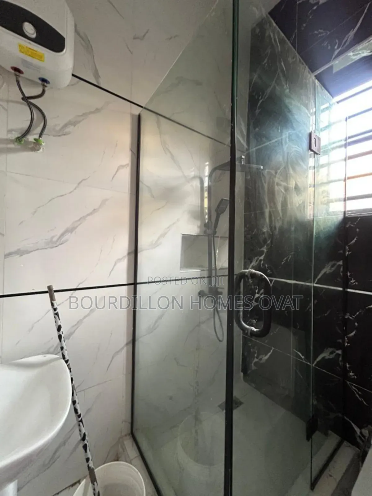 5bdrm Duplex in Ologolo Lekki Lagos for sale