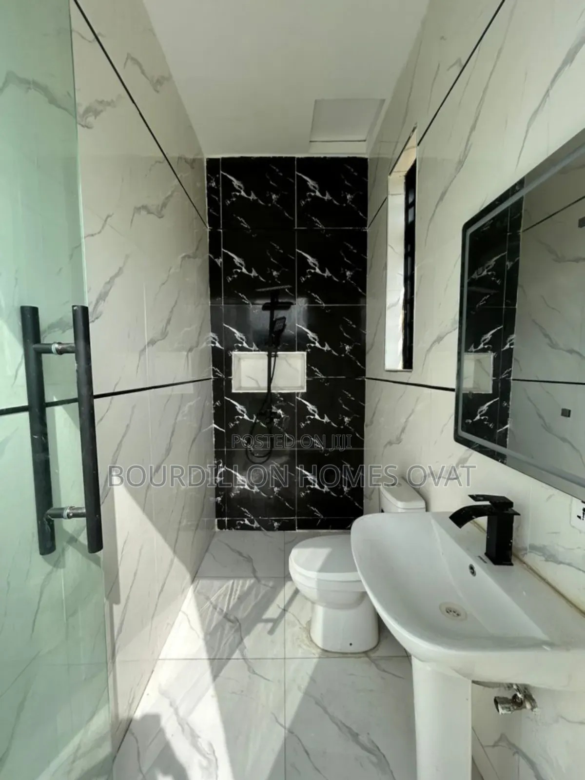 5bdrm Duplex in Ologolo Lekki Lagos for sale