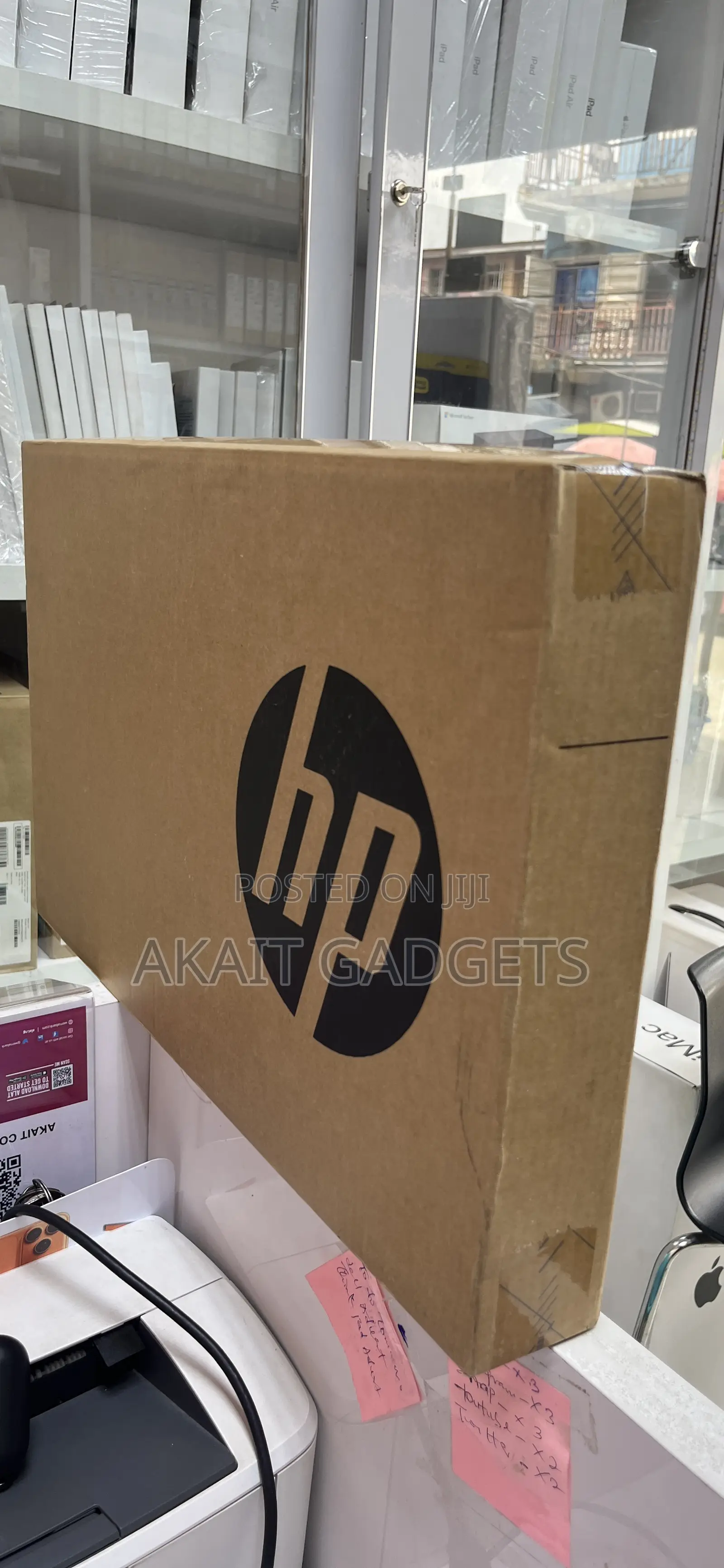 New Laptop HP EliteBook 860 G9 16GB Intel Core i7 SSD 512GB