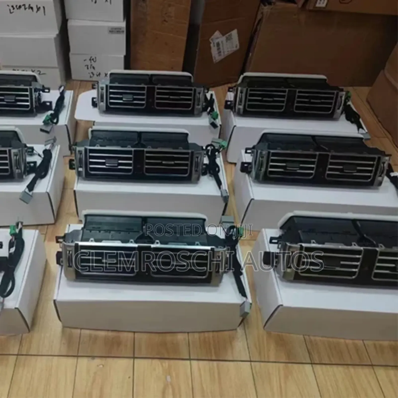 High Quality Certified Original Rear Ac Vents Range Rover Vogue 2015
