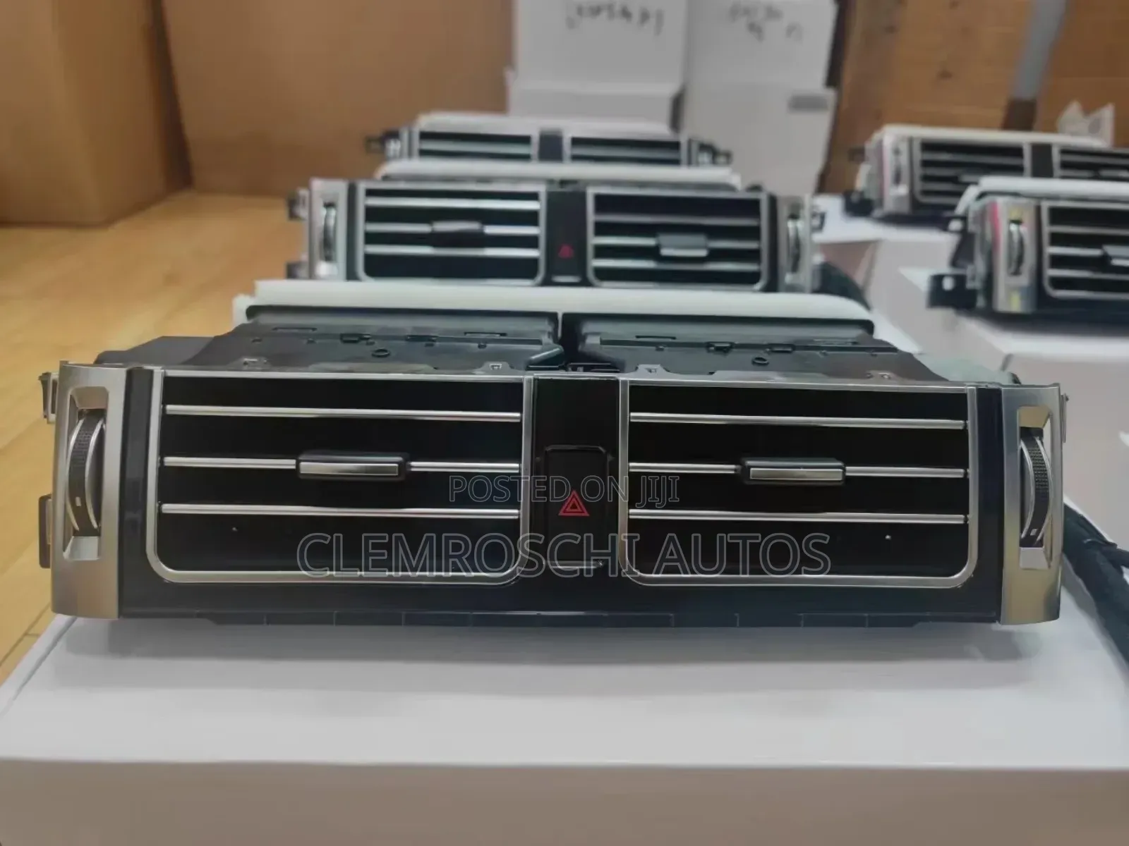 High Quality Certified Original Rear Ac Vents Range Rover Vogue 2015