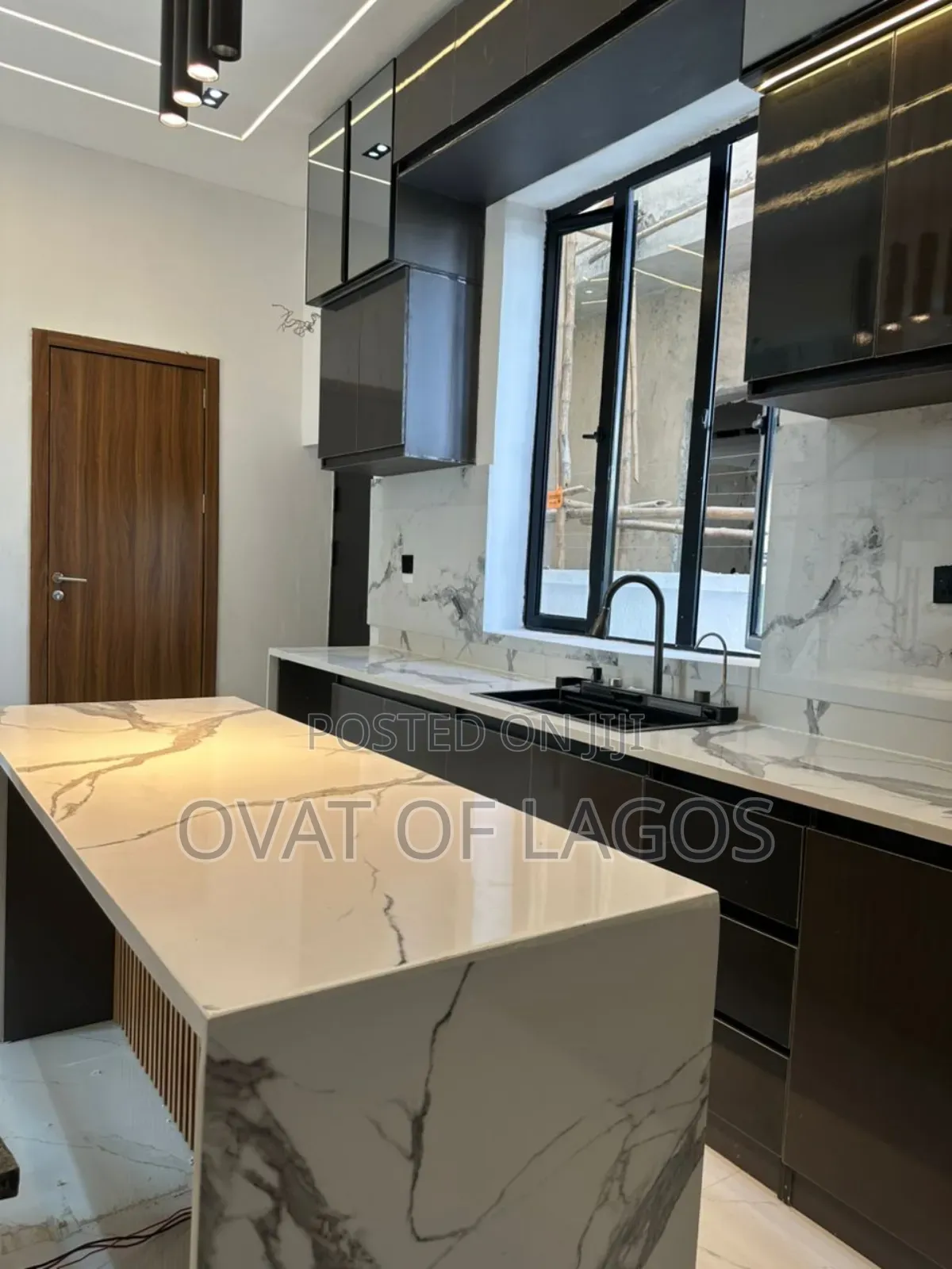 4bdrm Duplex in Lekki Palm City, Ado / Ajah for sale