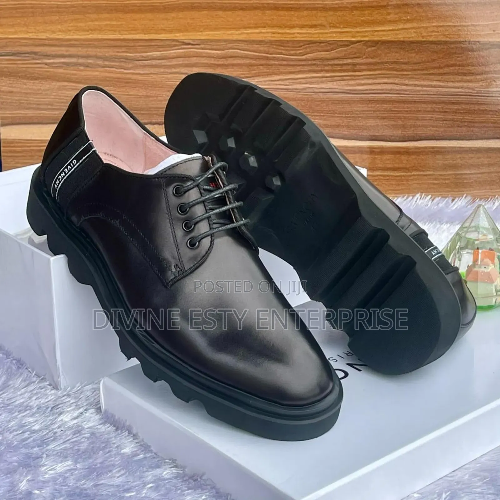 Classic Colors Leather Brogues