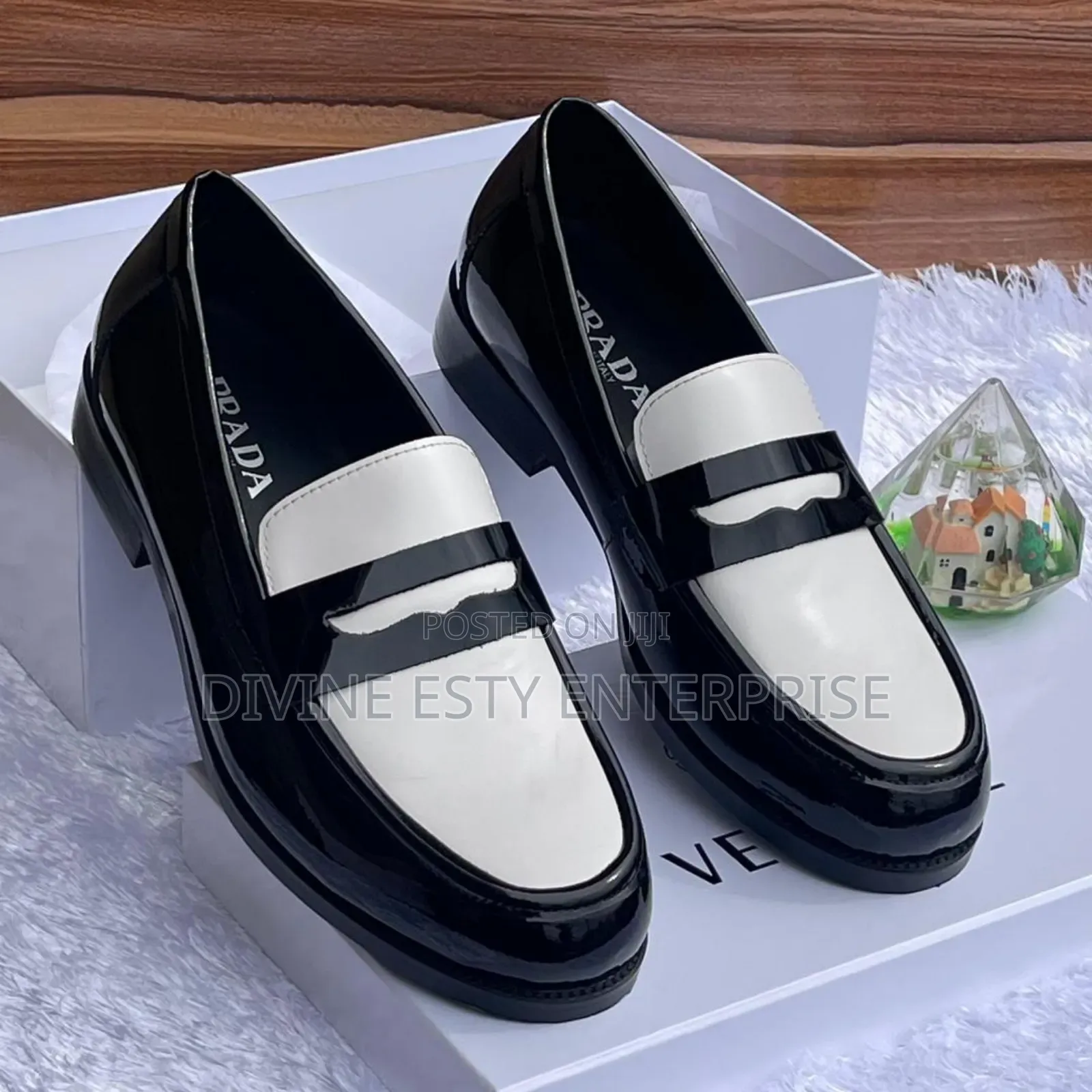 Classic Colors Leather Brogues