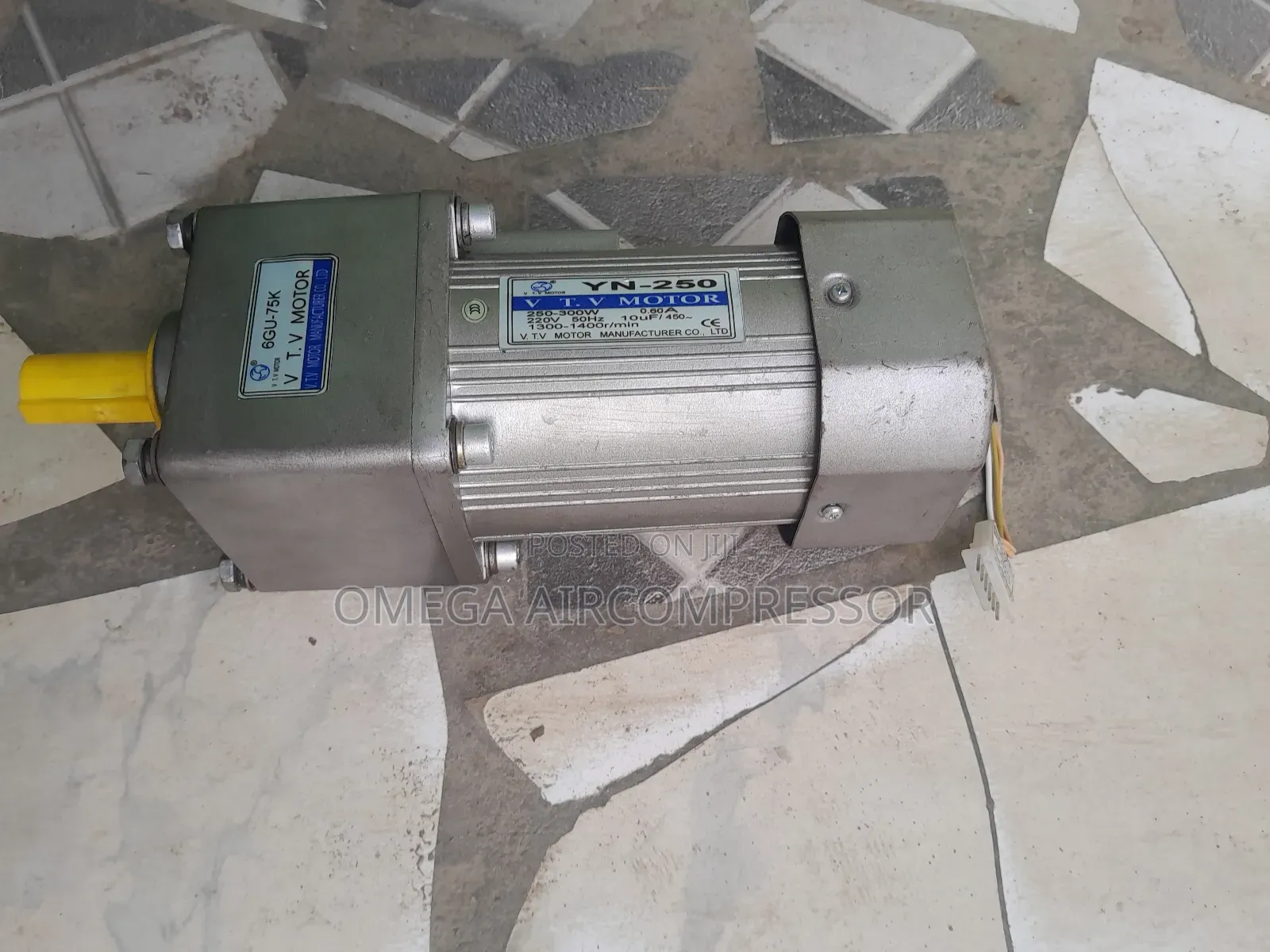 V.T.V. Manufacturer Co. Ltd. Yn-250 Single Phase Ac Geared Motor