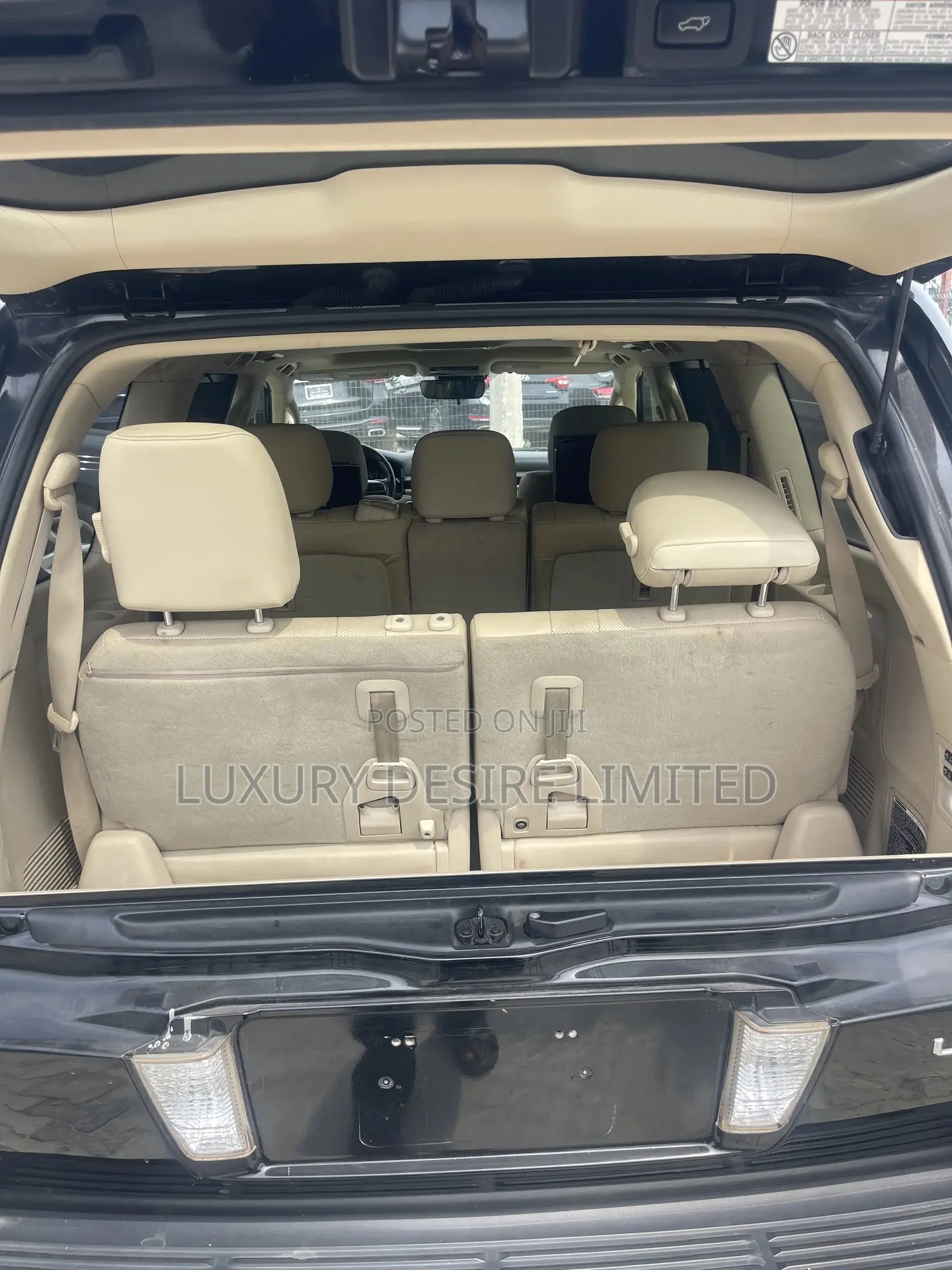Lexus LX 570 AWD 2016 Black