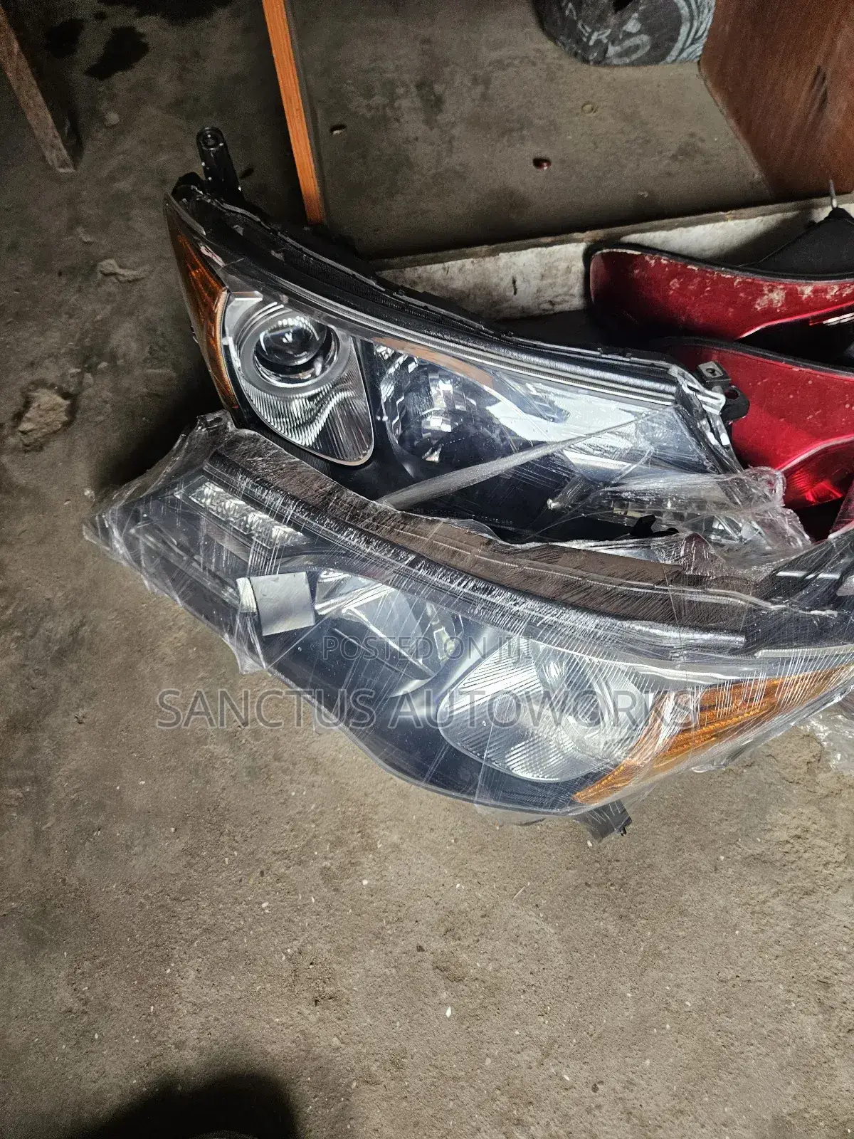 Headlight Toyota Rav4 2014 Set