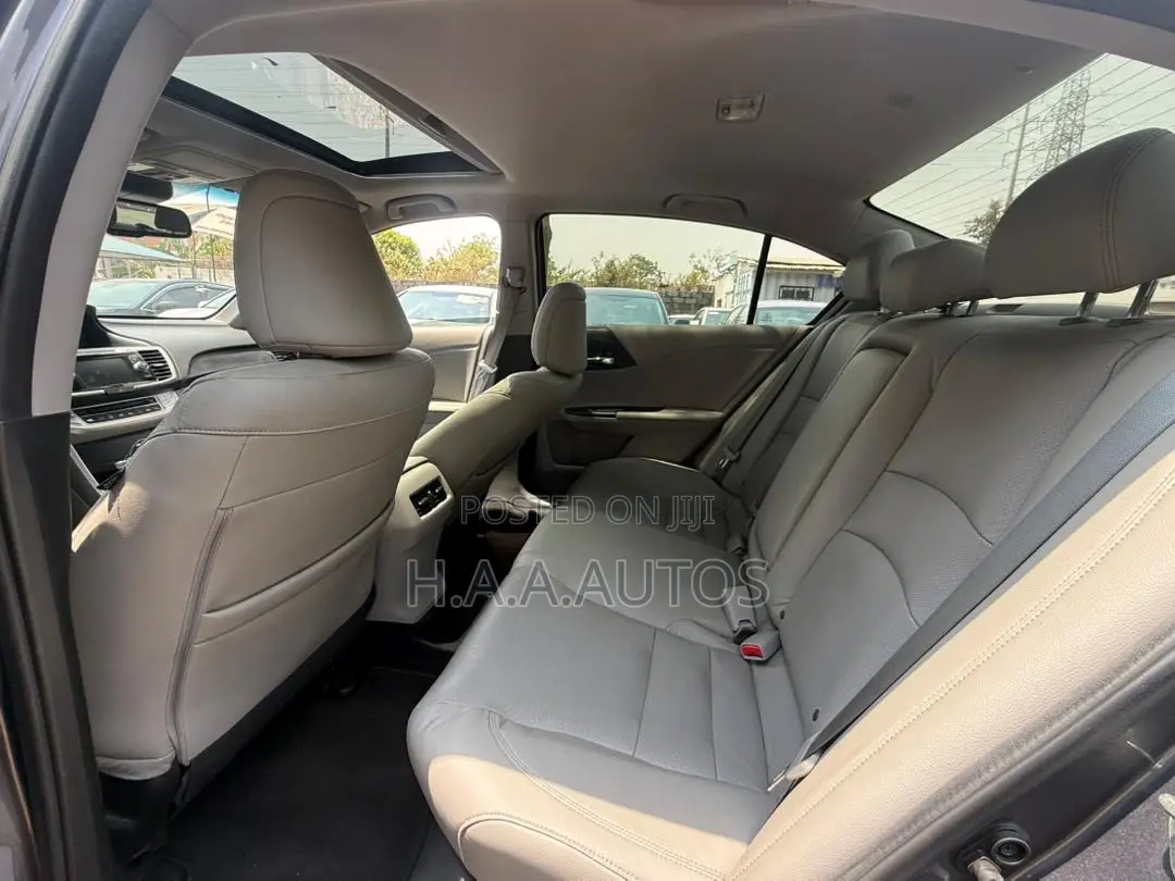 Honda Accord EX-L 4dr Sedan (2.4L 4cyl CVT) 2015 Gray