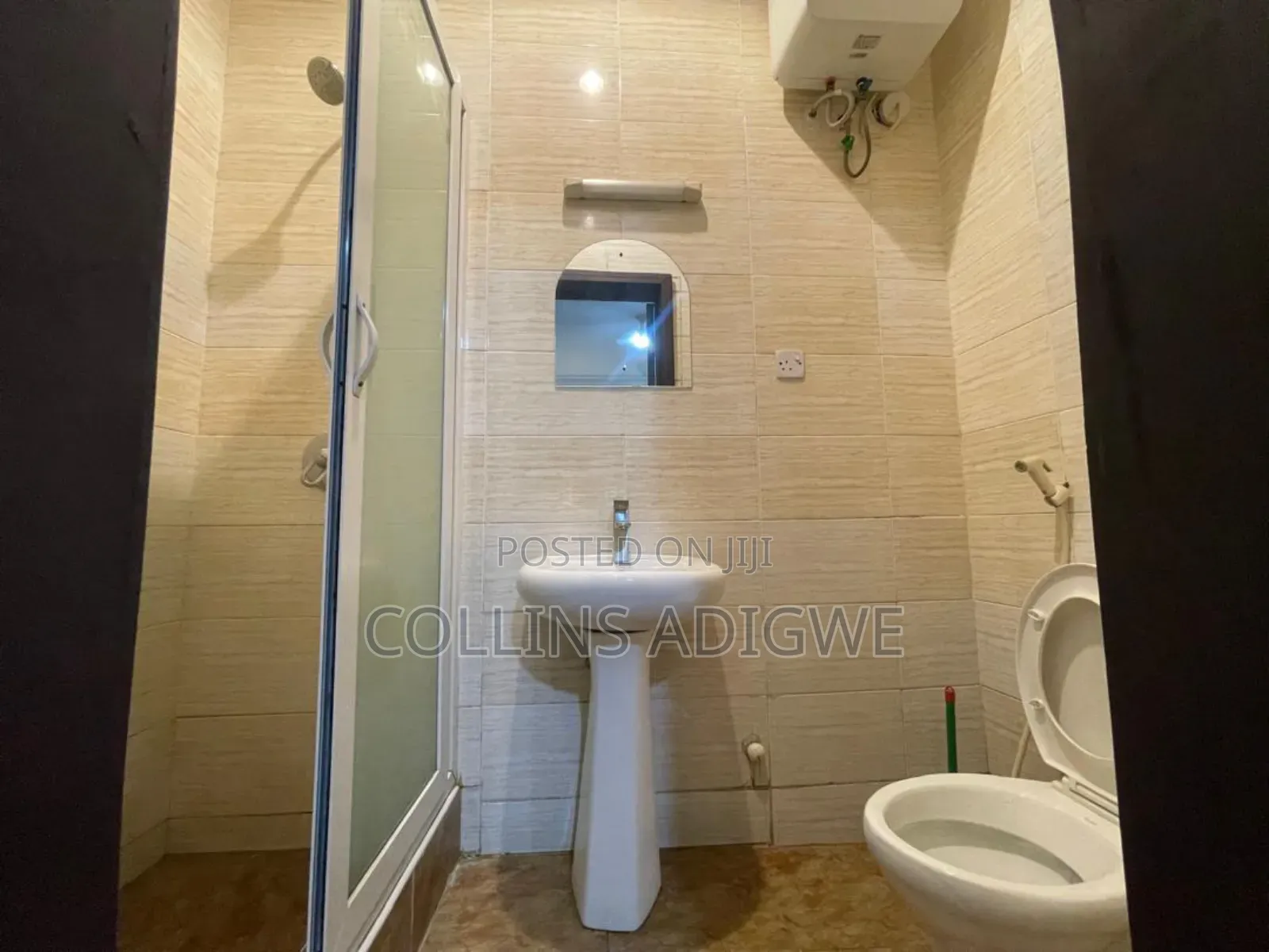 Furnished 3bdrm Apartment in Ajao Estate, Anthony for rent