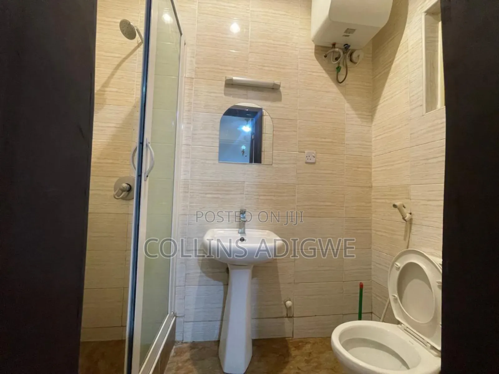Furnished 3bdrm Apartment in Ajao Estate, Anthony for rent