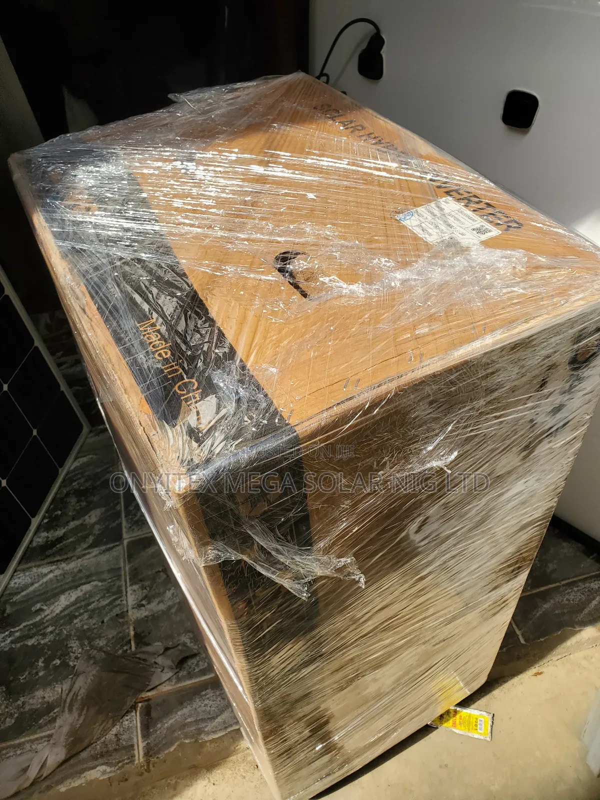 Deye Solar Inverter 20kav 48v Hybrid With Warranty