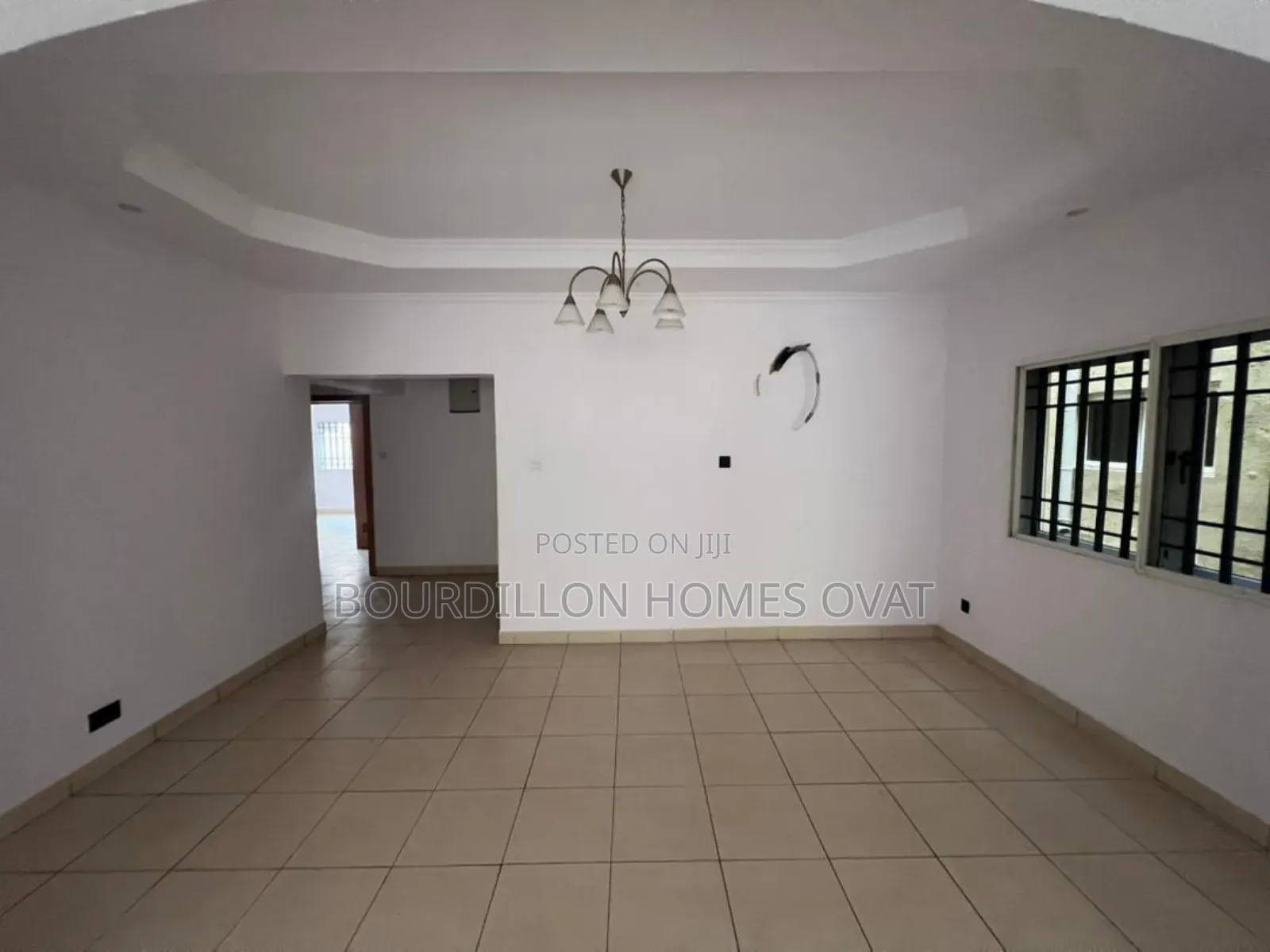 3bdrm Apartment in Lekki Phase 1 Lagos for rent