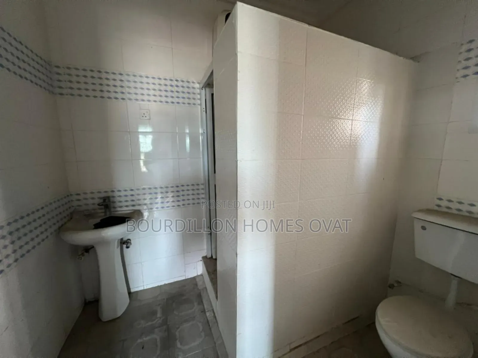 2bdrm Apartment in Oniru Victoria, Adeola Hopewell for rent