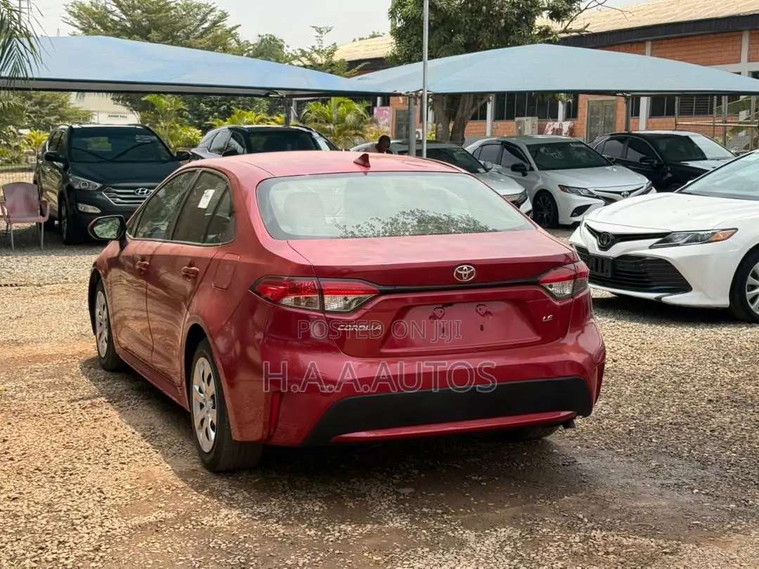 Toyota Corolla LE 2021