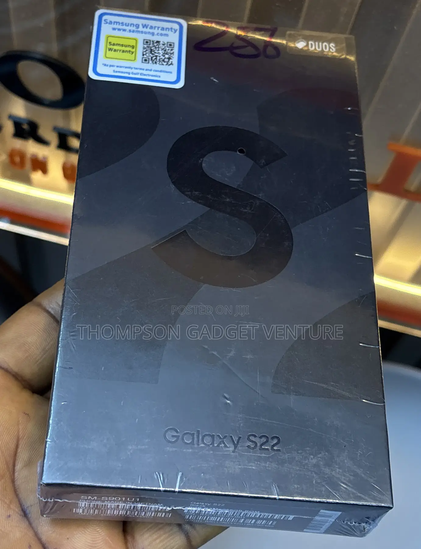 New Samsung Galaxy S22 5G 256 GB Black