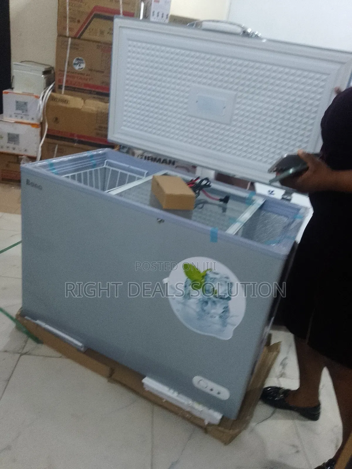 Sustainable Freezing: Bona 318l Solar Chest Freezer Review