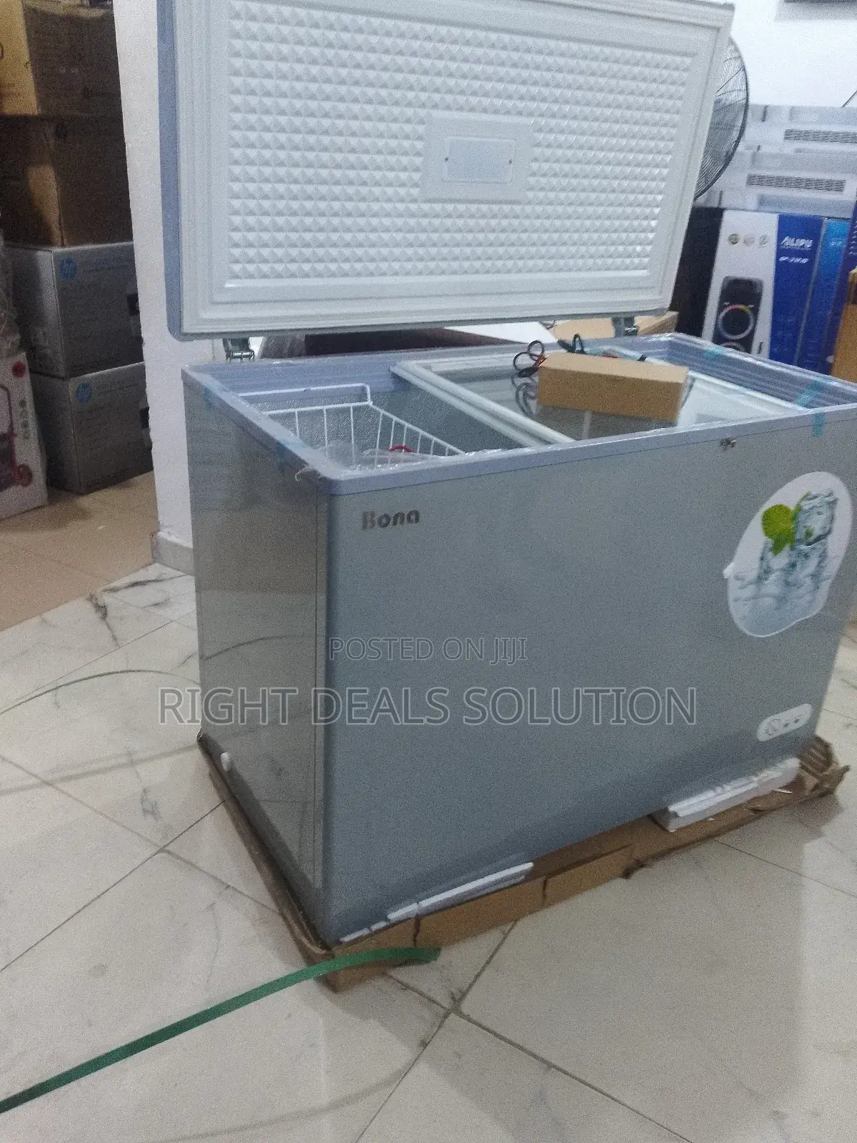 Effortless Food Storage: Explore the Bona 318l Solar Chest Freezer