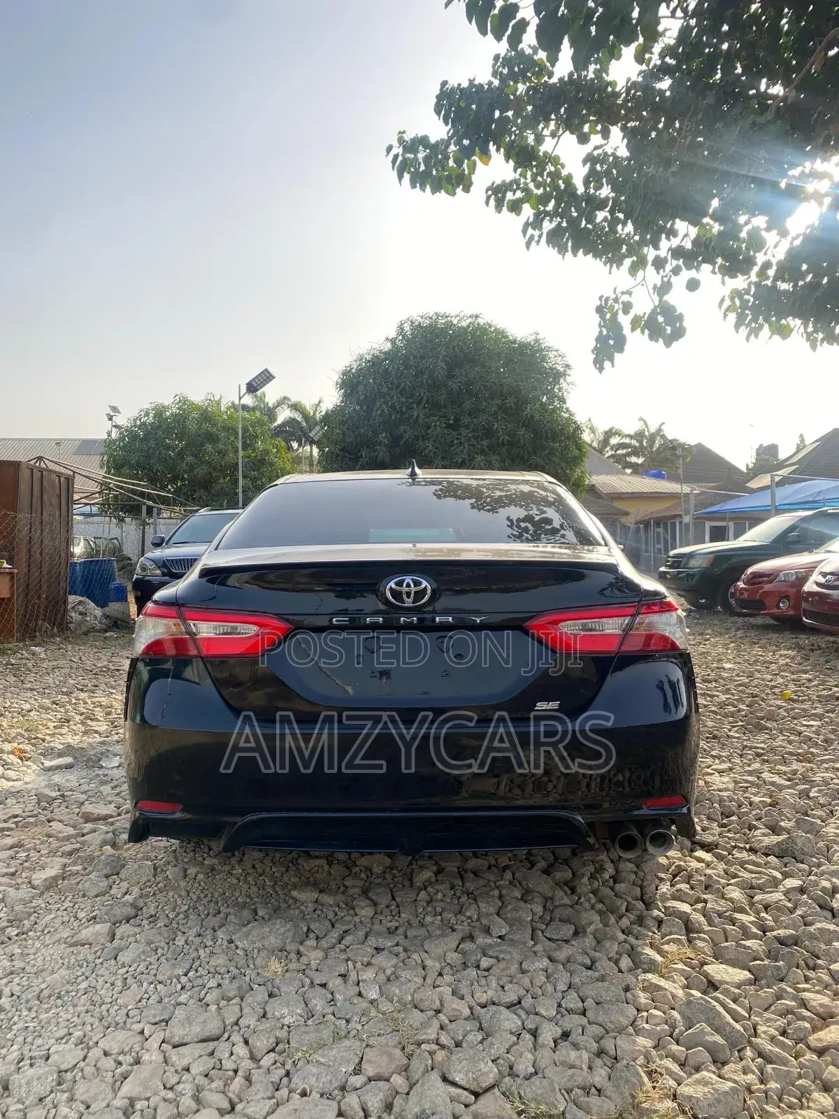 Toyota Camry SE FWD 2020 Black