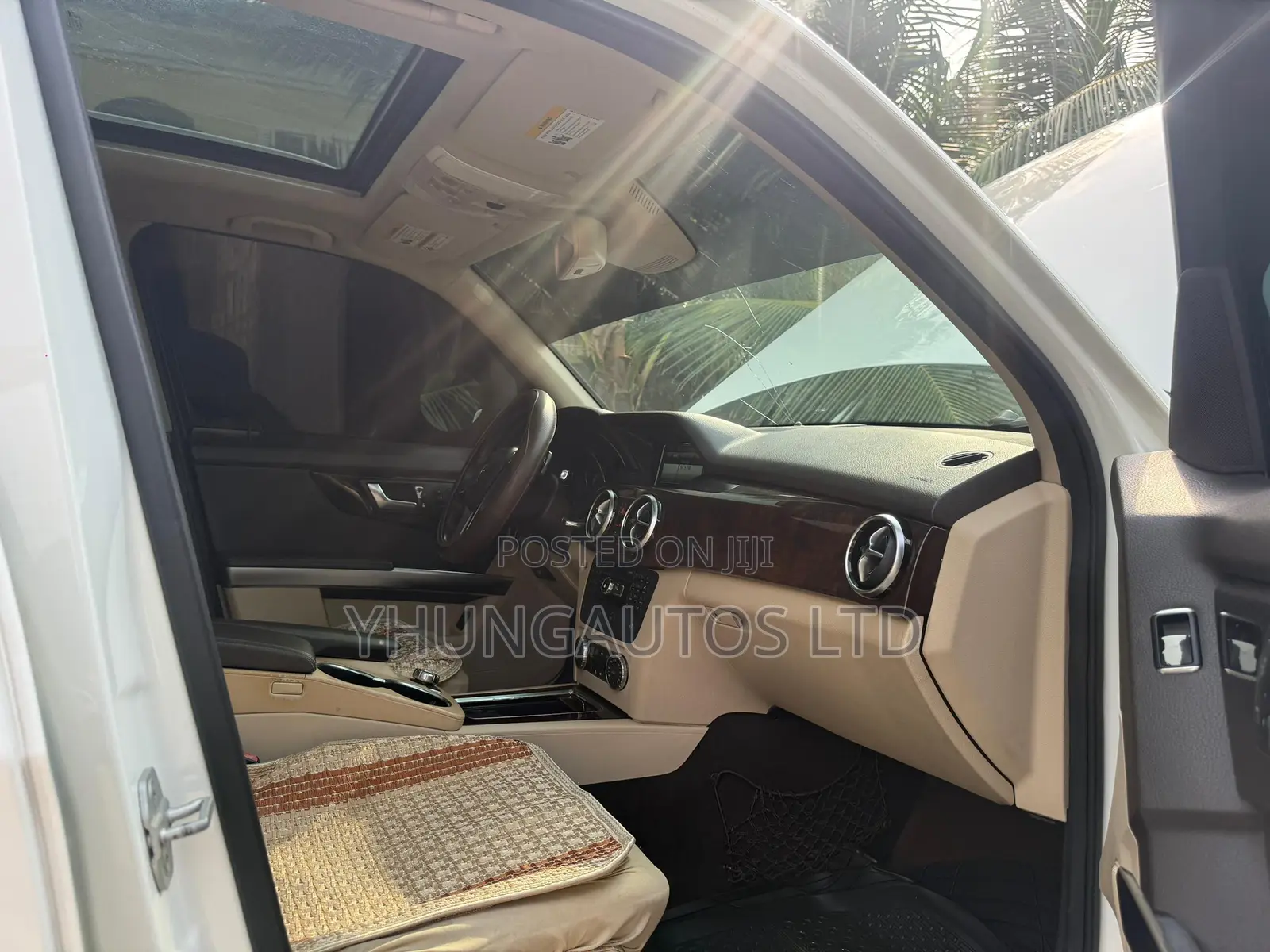 Mercedes-Benz GLK-Class 350 4MATIC 2014 White