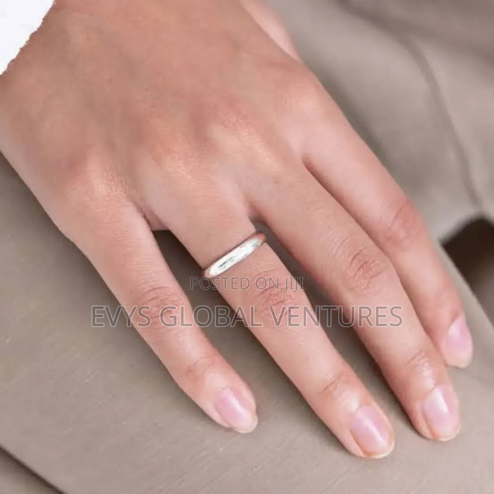 Plain Silver Wedding Band - Unisex