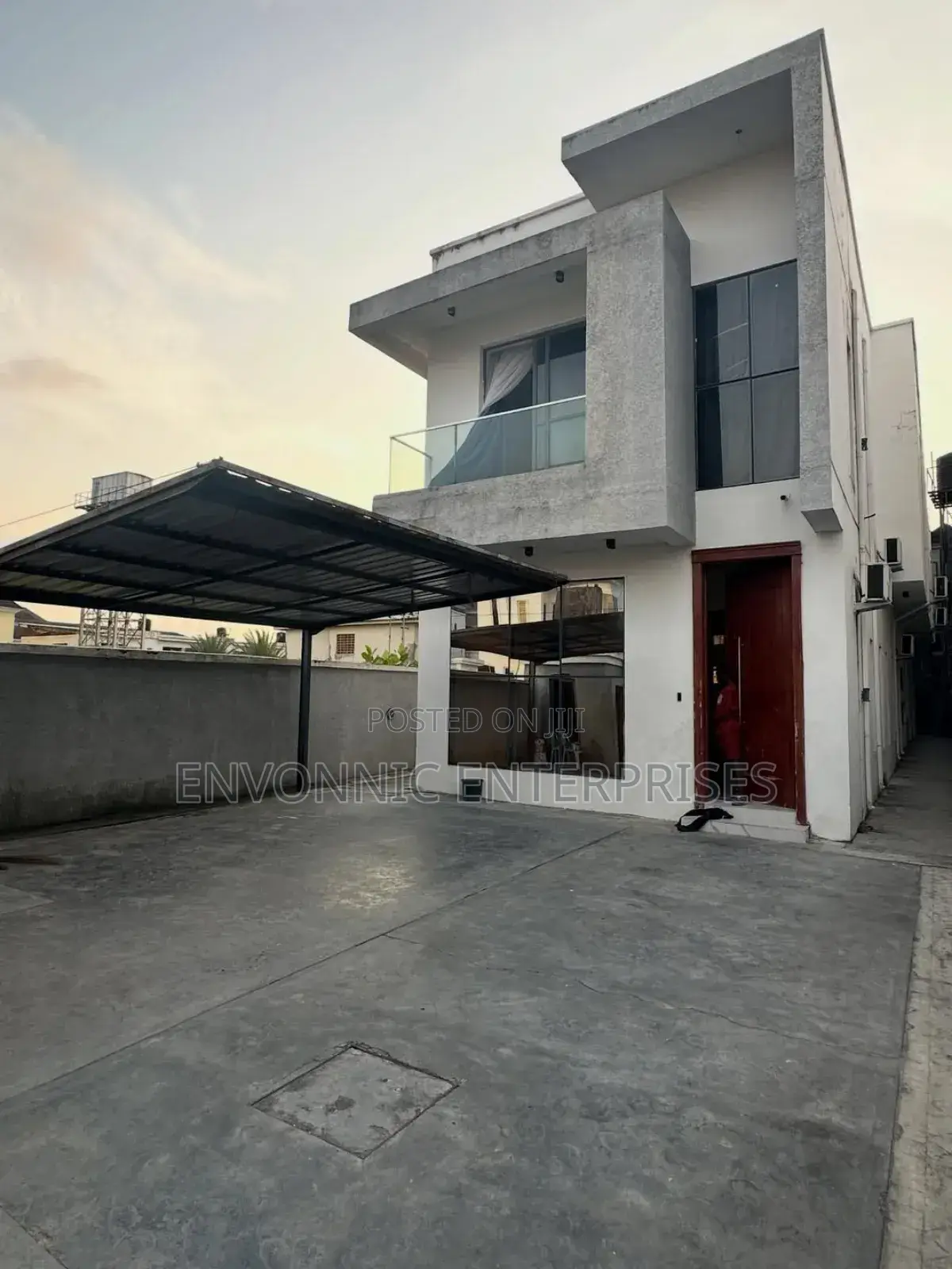 5bdrm Duplex in Agungi for rent