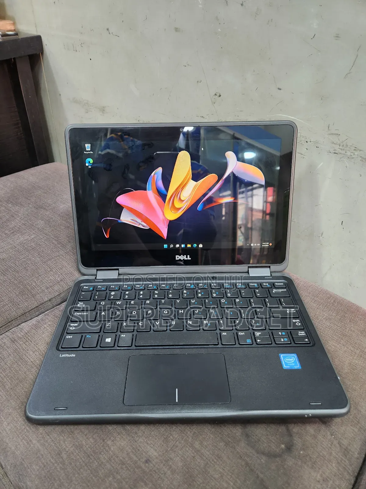 Laptop Dell Latitude 3189 8GB Intel Pentium SSD 128GB