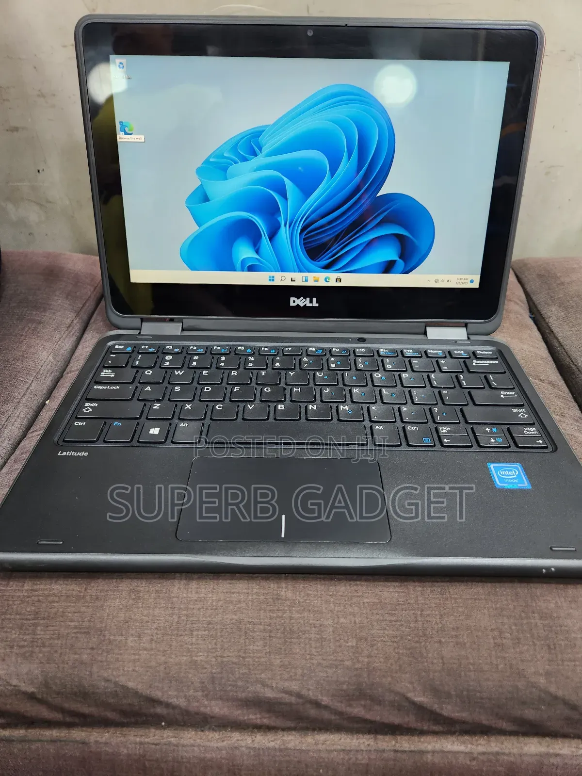 Laptop Dell Latitude 3189 8GB Intel Pentium SSD 128GB