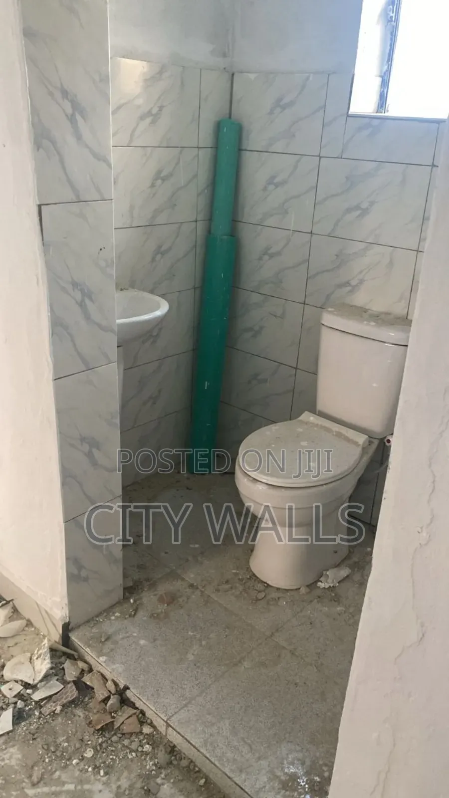 Studio Apartment in Ogombo for rent