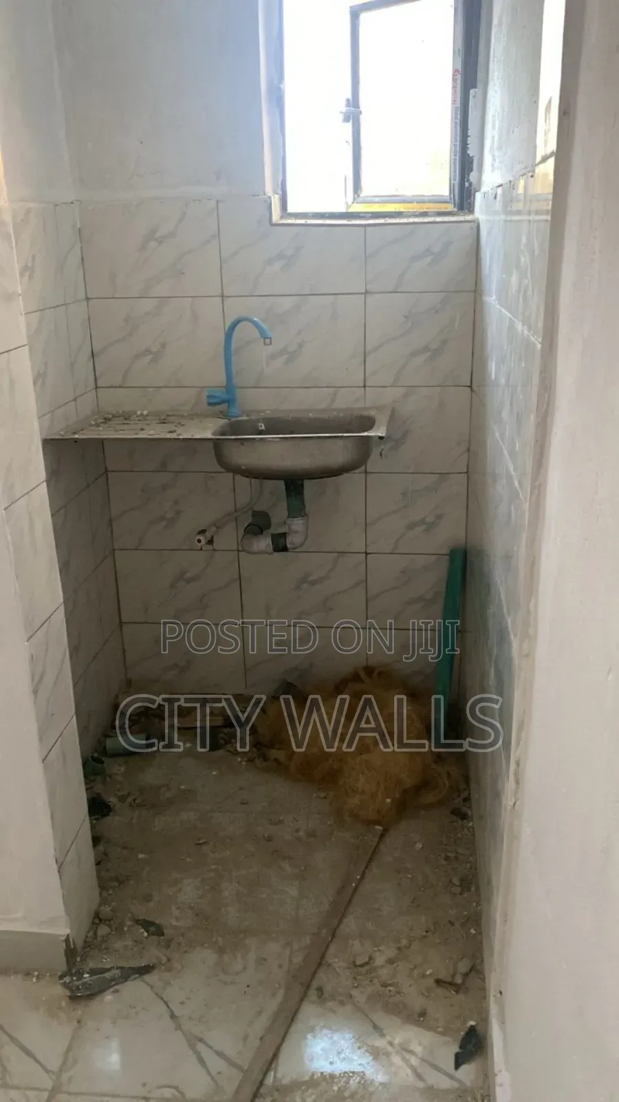Studio Apartment in Ogombo for rent