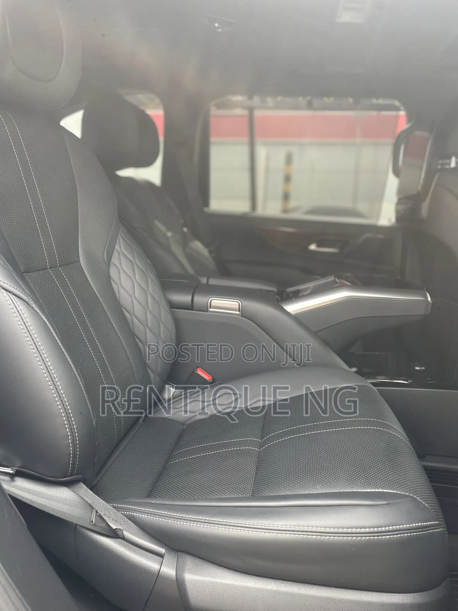 Lexus Lx 600 2025 Available for Rentals