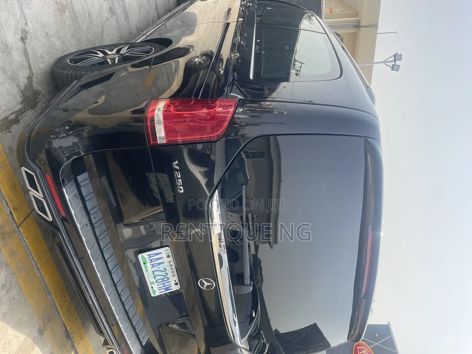 Mercedes Viano 2023 Available for Rent