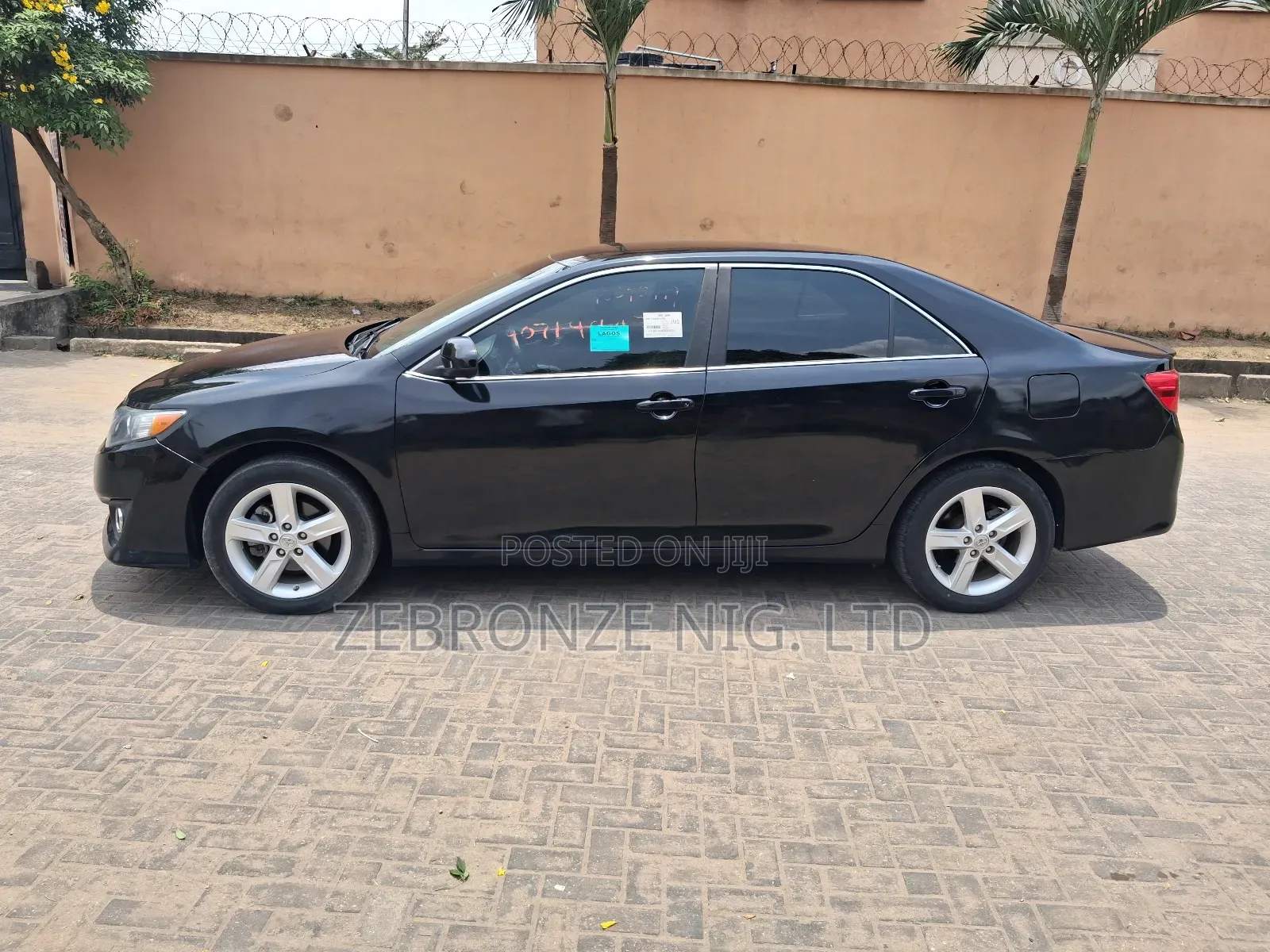 Toyota Camry SE Sport 4dr Sedan (2.5L 4cyl 6A) 2014 Black