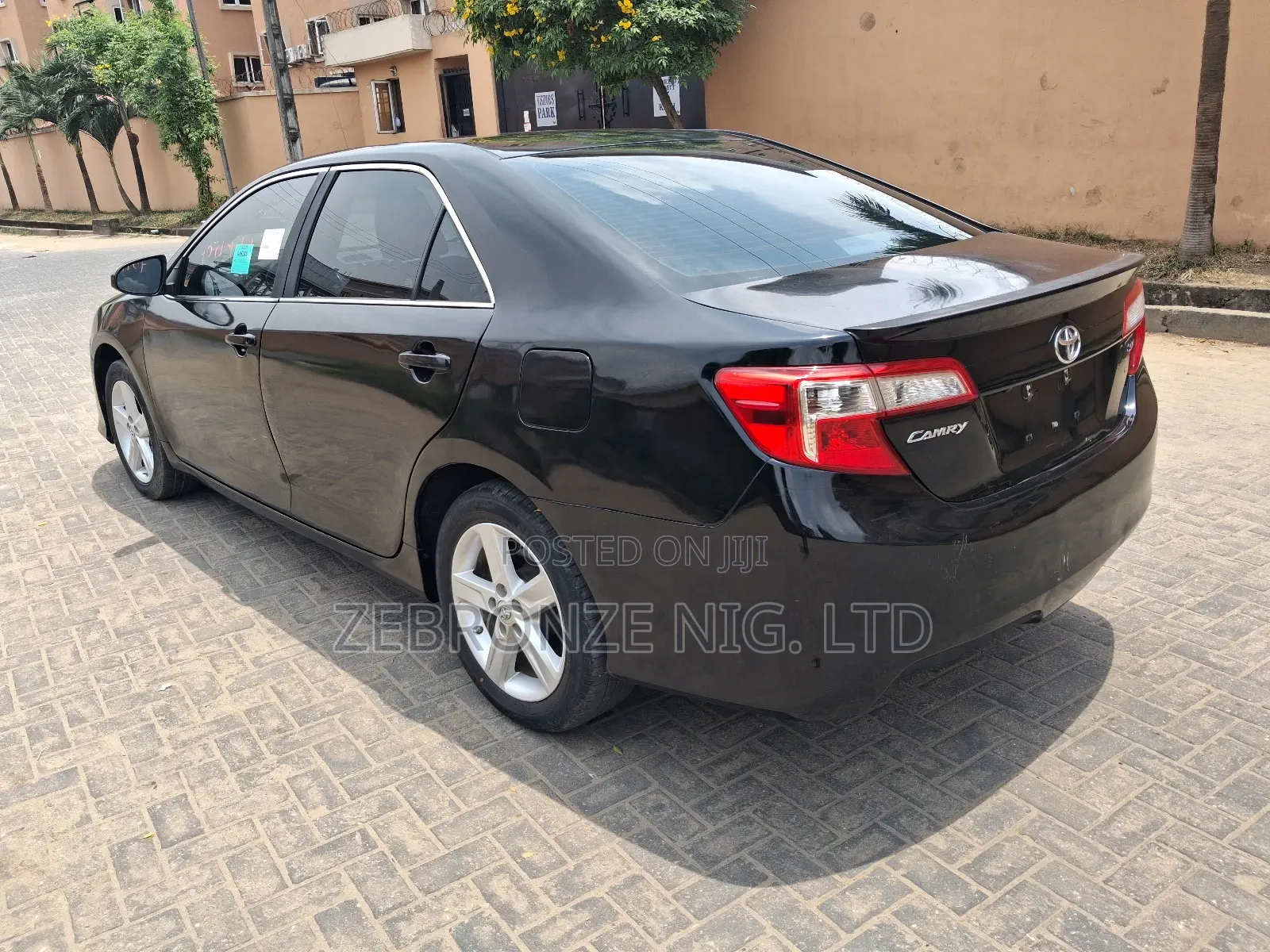 Toyota Camry SE Sport 4dr Sedan (2.5L 4cyl 6A) 2014 Black
