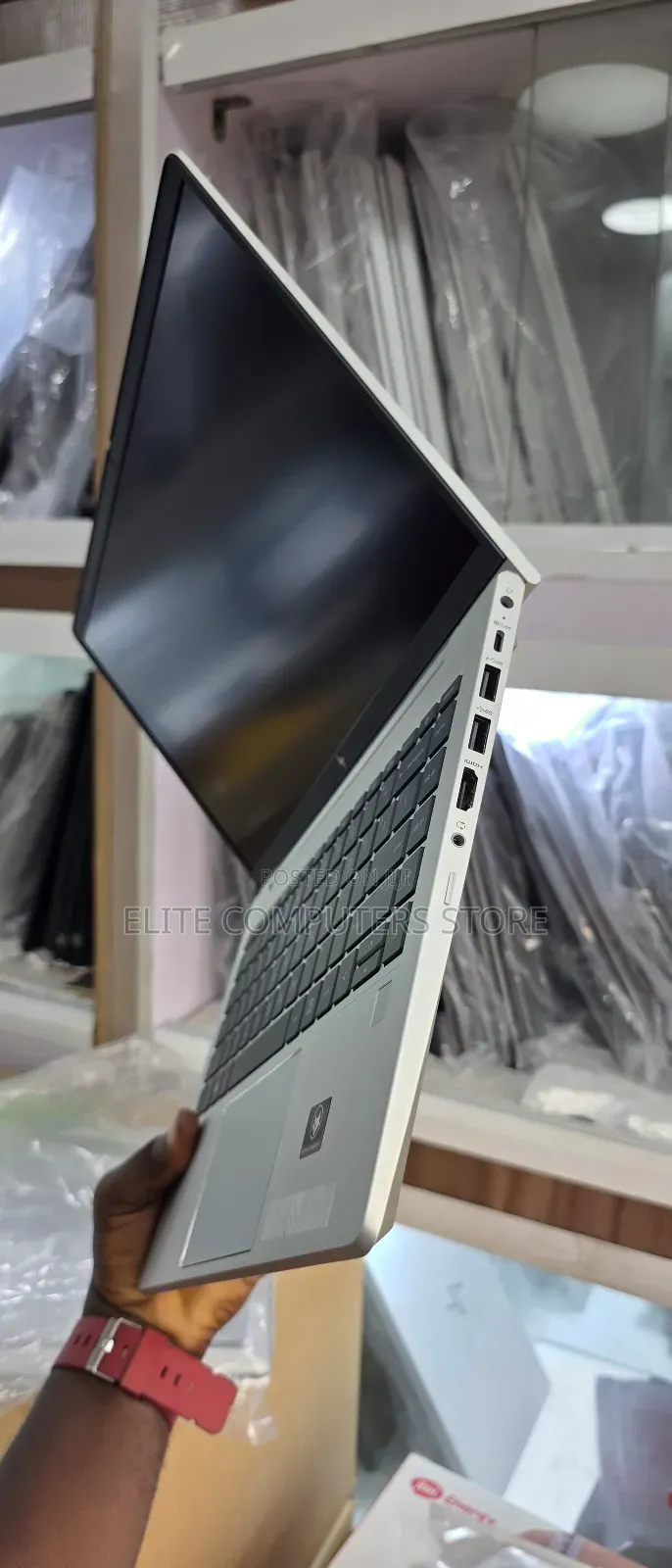 Laptop HP EliteBook 645 G9 16GB AMD Ryzen 5 SSD 256GB