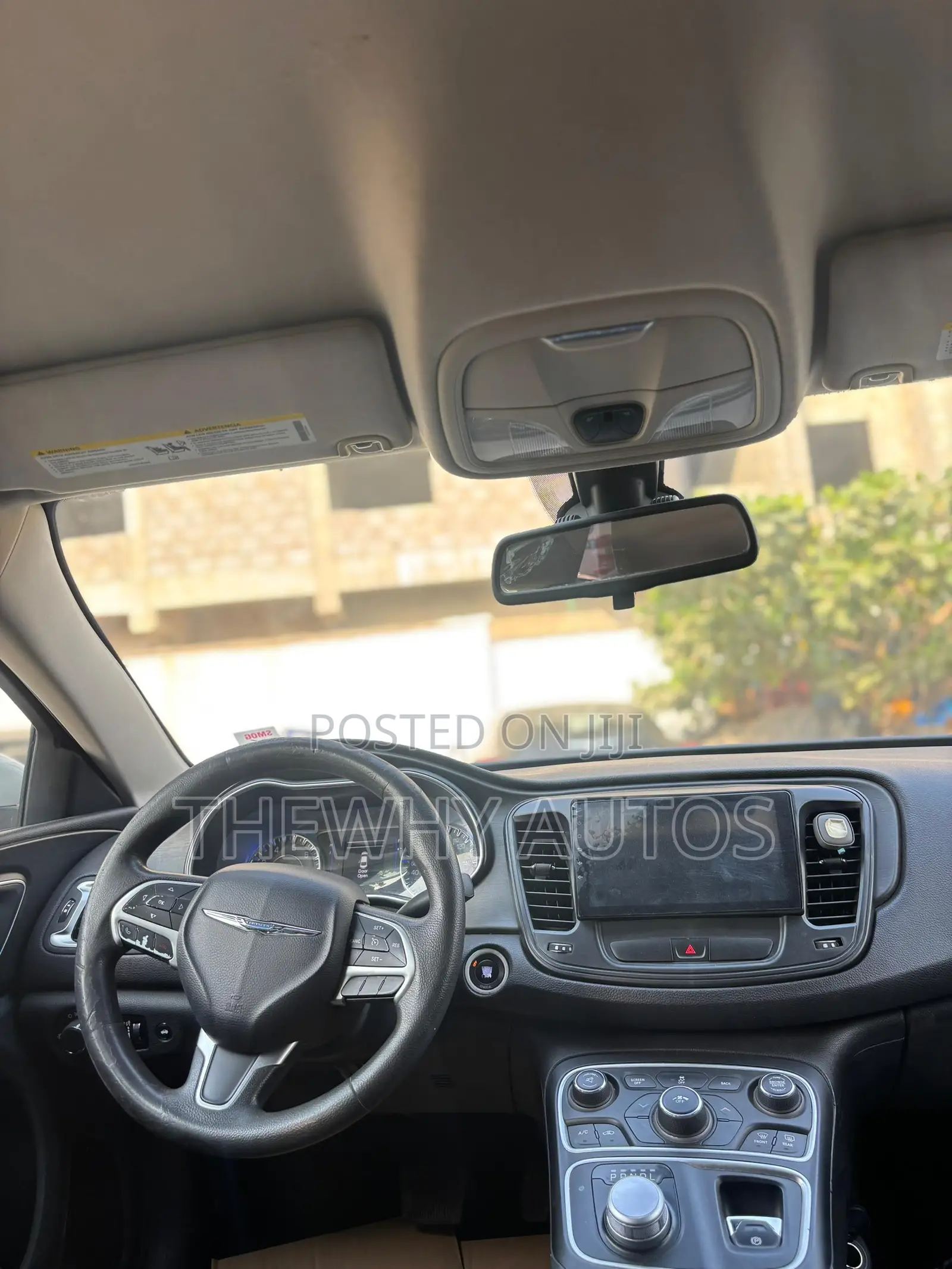Chrysler 200 Limited 2015 White
