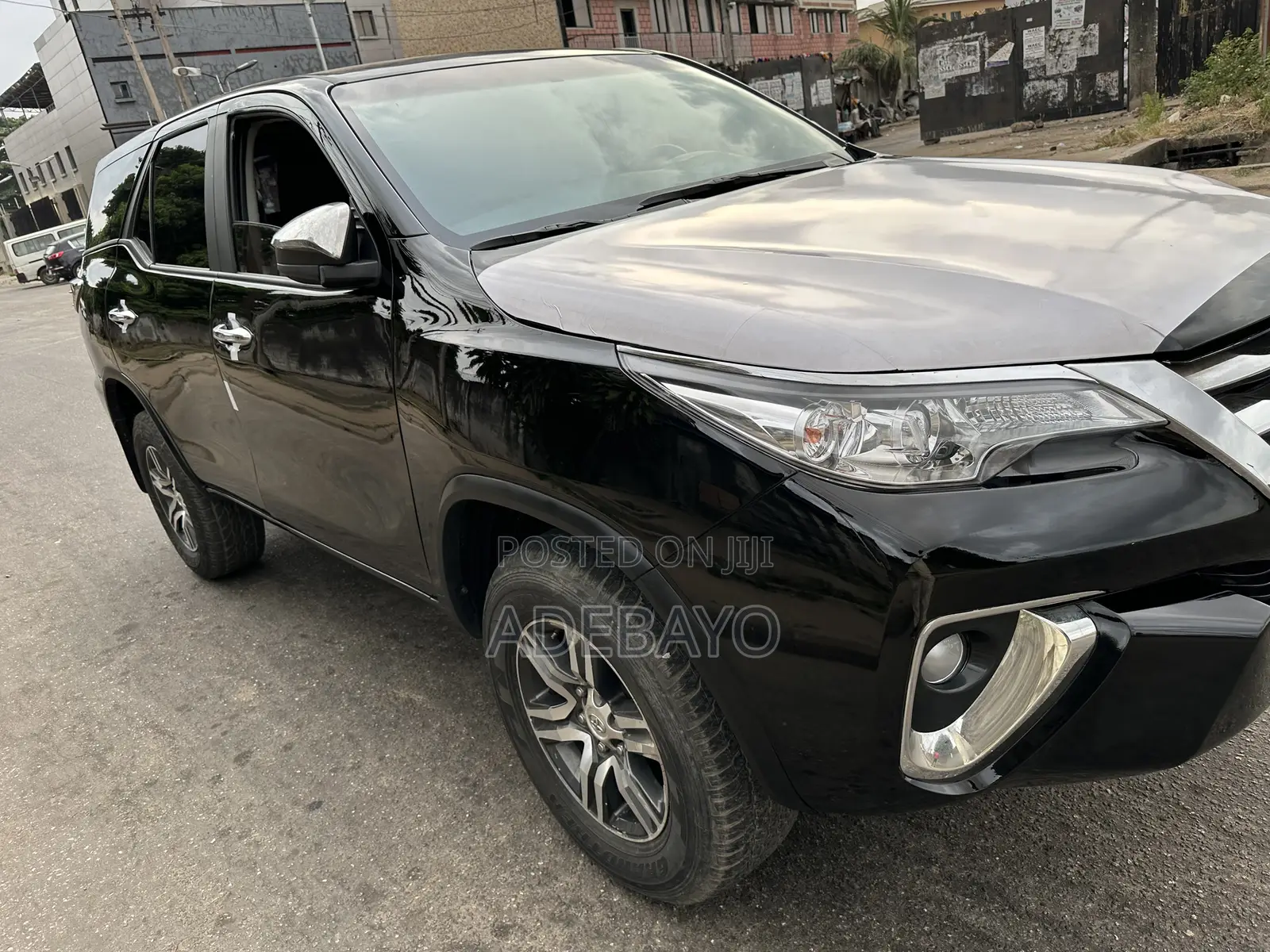 Toyota Fortuner 2.7 RWD 2020 Black