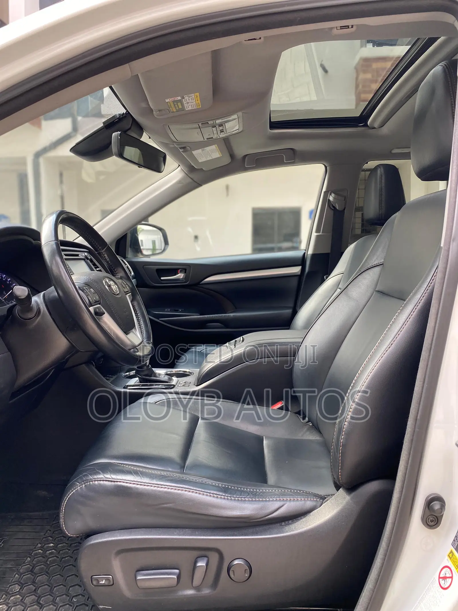 Toyota Highlander XLE 2019 White