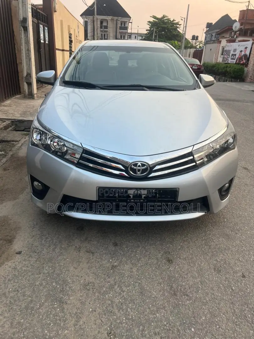 Toyota Corolla 2015 Silver