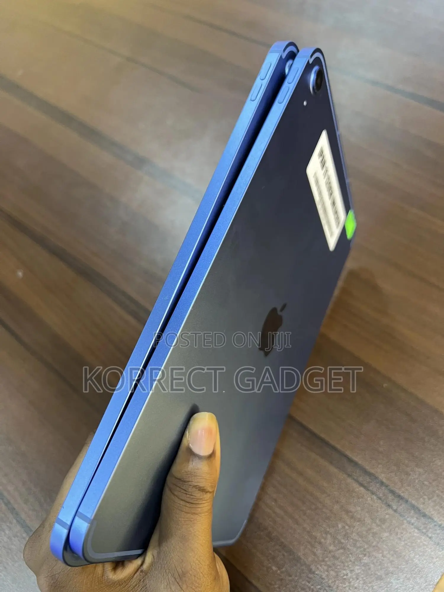 Apple iPad (2025) 128 GB Blue