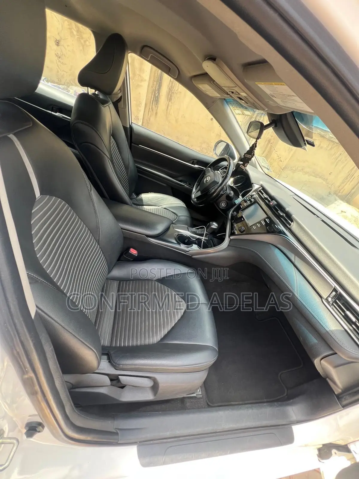 Toyota Camry 2020 White