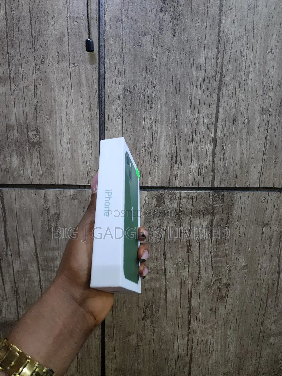 New Apple iPhone 13 256 GB Green
