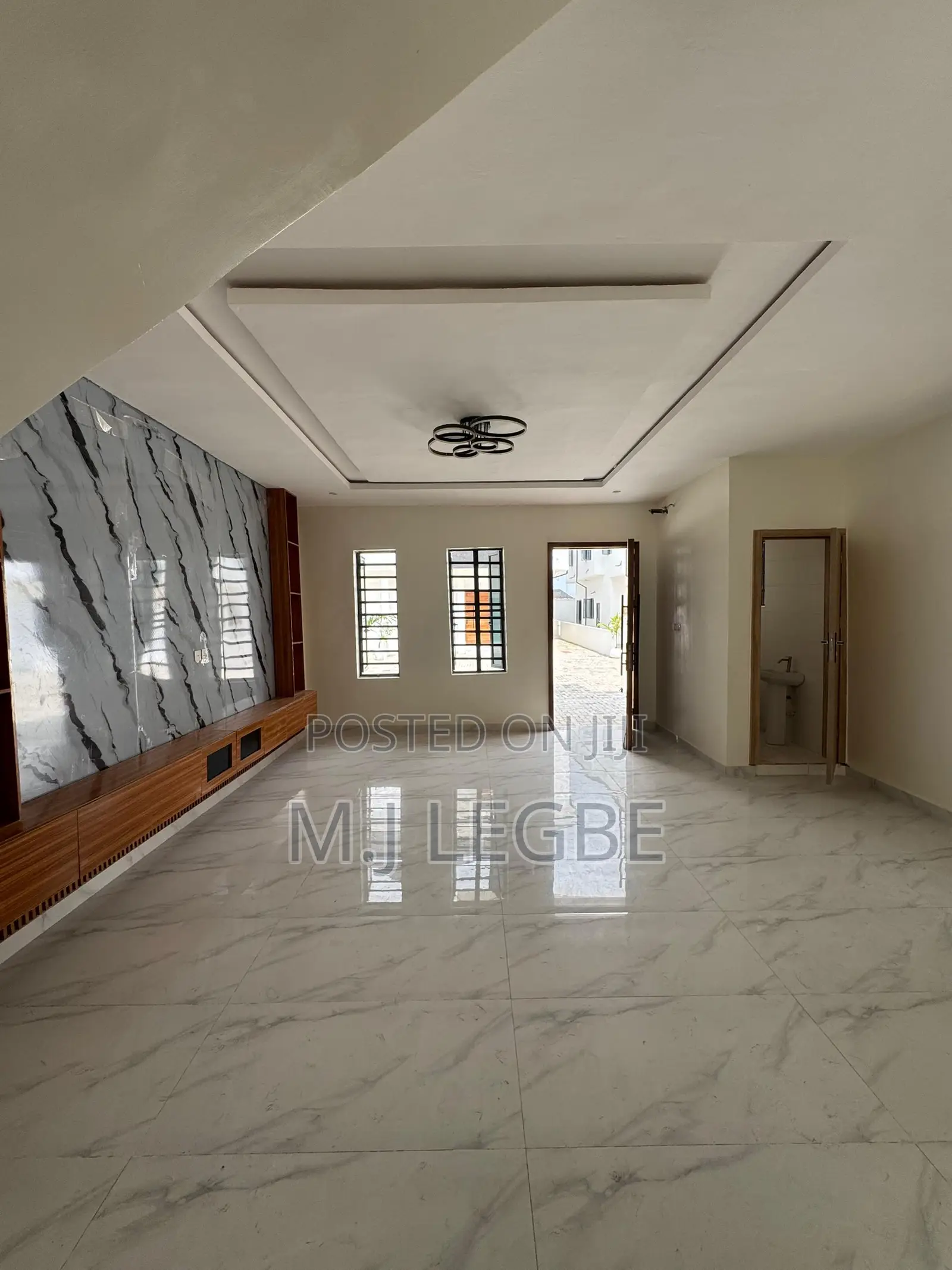 4bdrm Duplex in Ikota, Lekki for rent