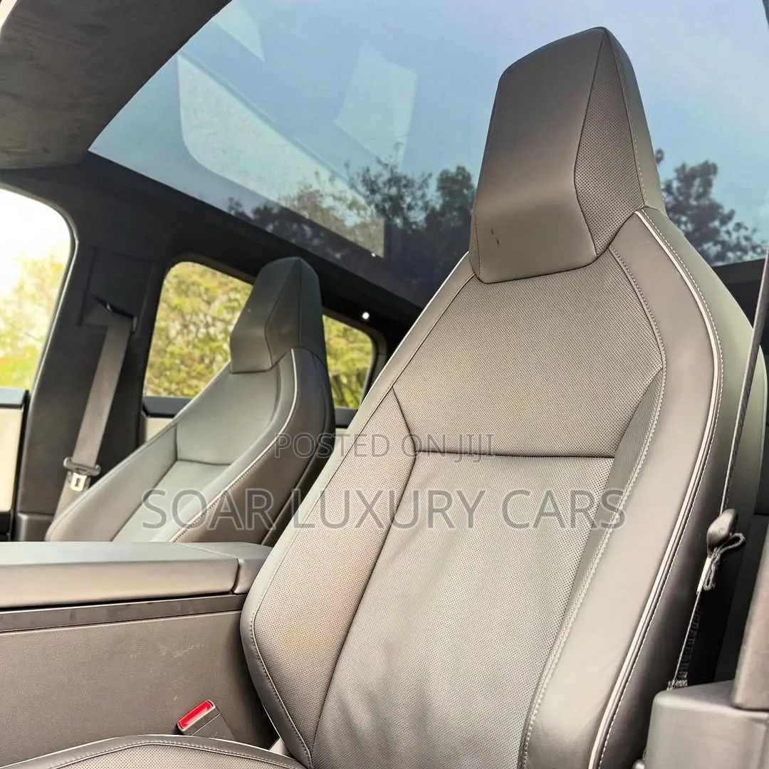 New Tesla Cybertruck Cyberbeast AWD 2025 Gray